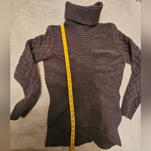 EUC Size Large Hugo Boss Orange Wool Sweater - Picture 11 of 12